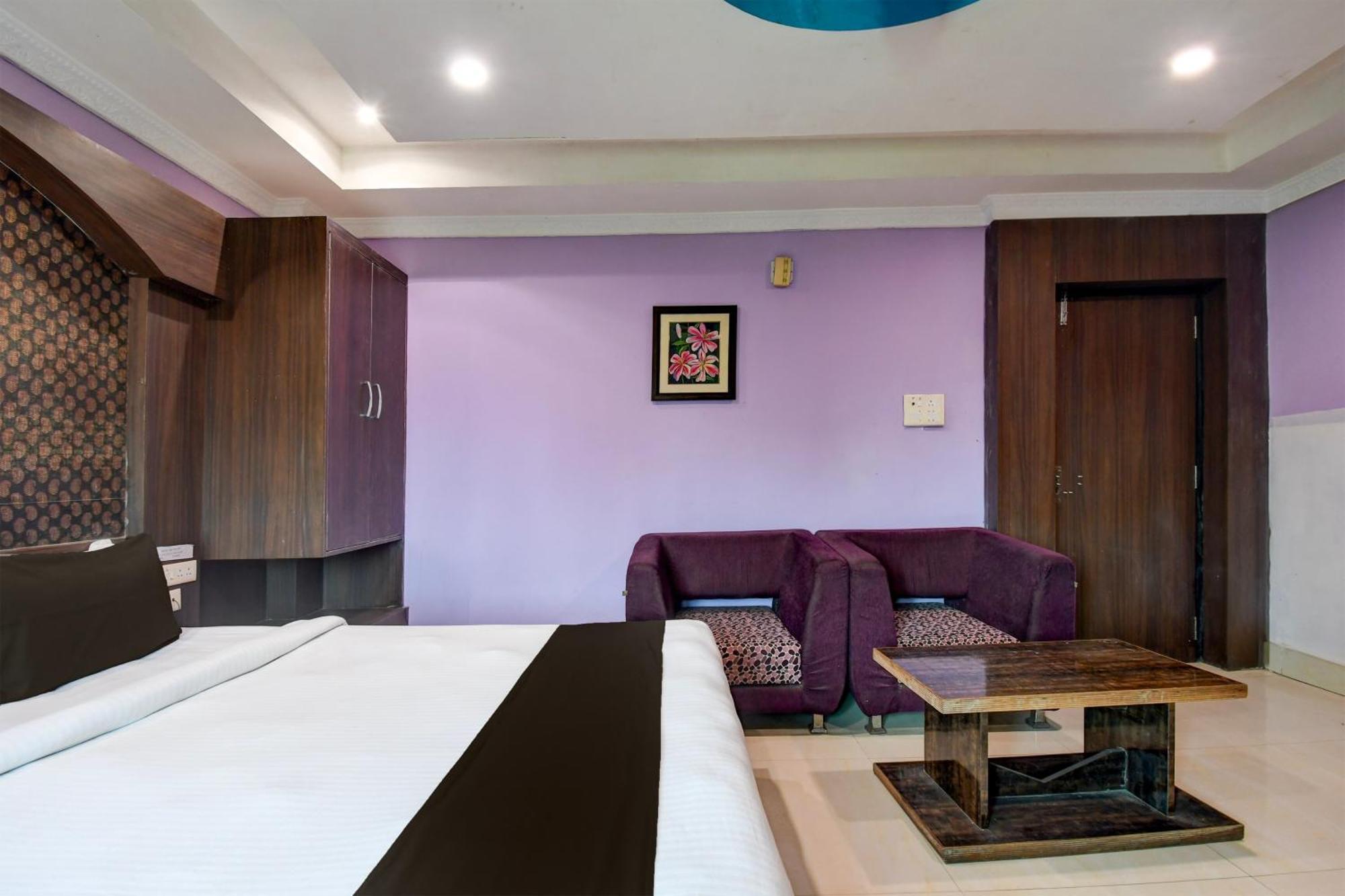 Hotel O Blue Royal Bhubaneswar Eksteriør billede