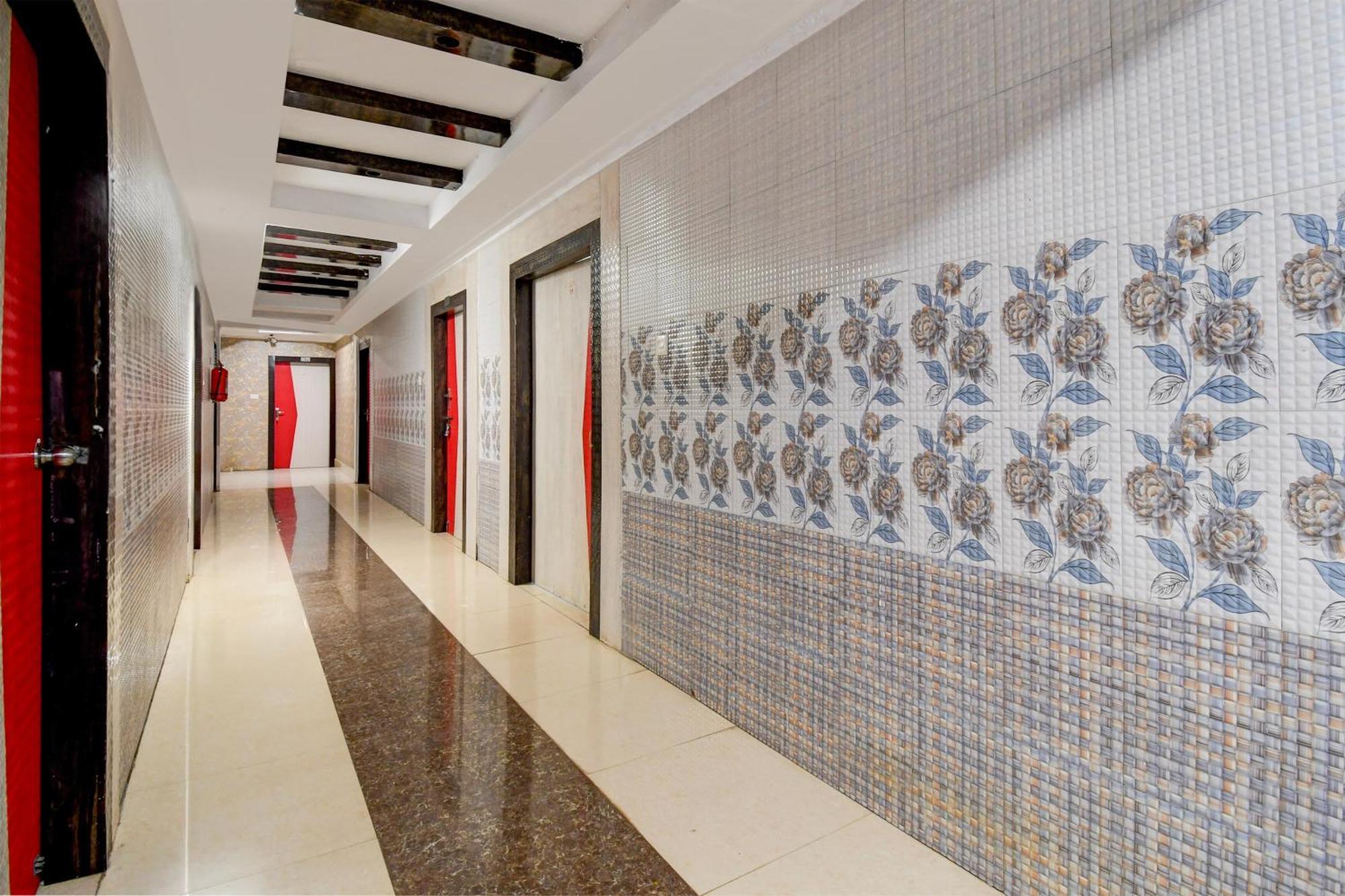 Hotel O Blue Royal Bhubaneswar Eksteriør billede